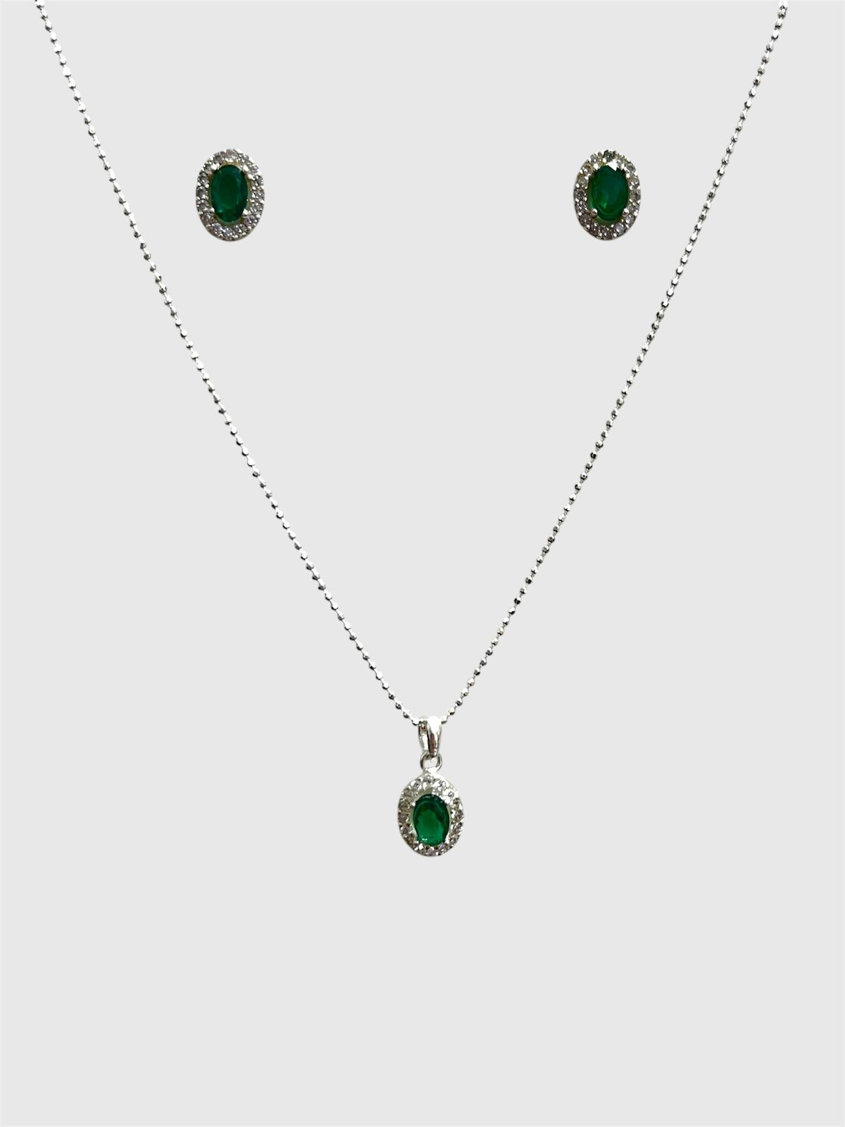 CONJ OVAL VERDE AG925