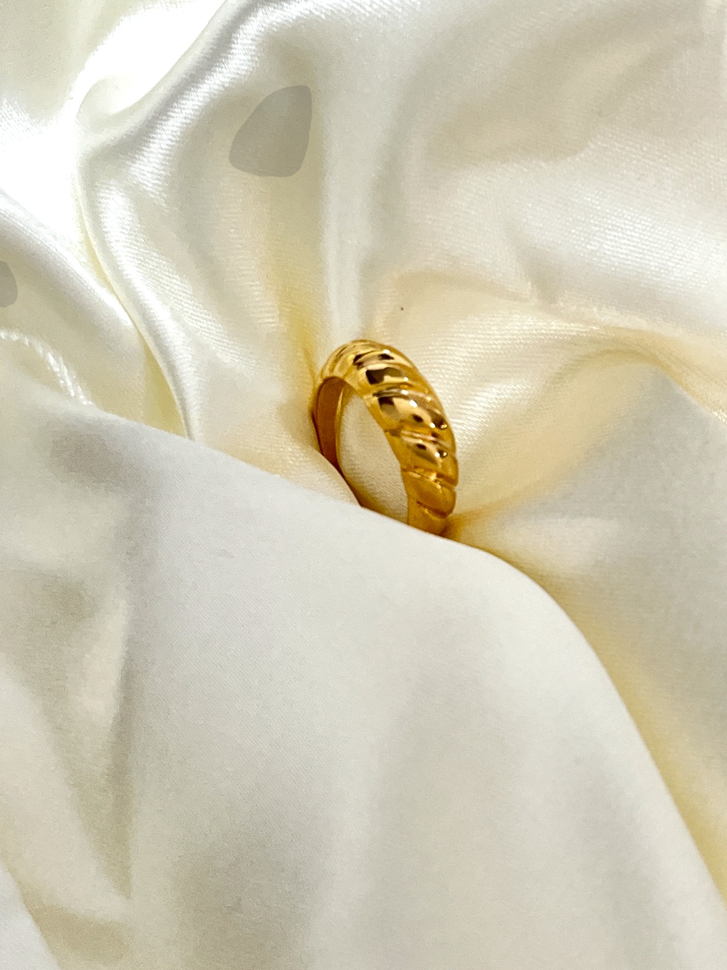 AN CROASSANT