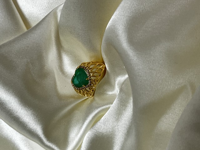 AN CORAÇ VERDE ESMERALDA