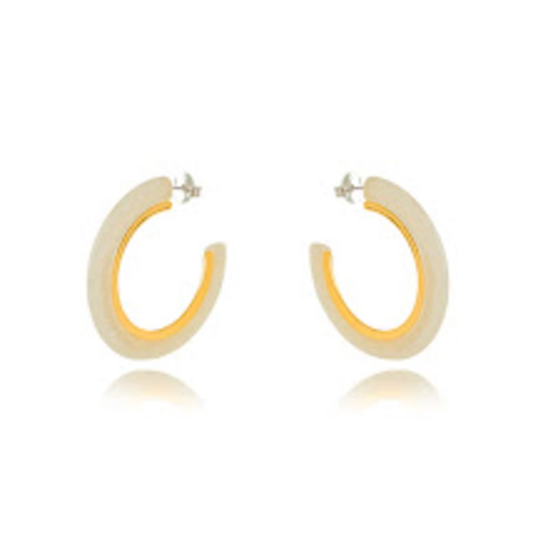 BRINCO ARGOLA LISA EM BANHO DE OURO 18K