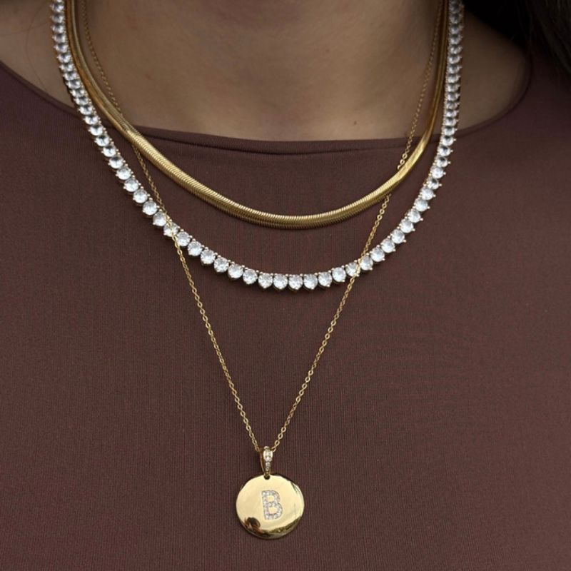 COLAR MEDALHA LETRA S EM BANHO DE OURO 18K