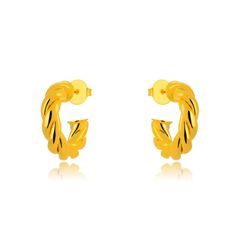 BRINCO ARGOLA TORCIDA LISA EM BANHO DE OURO 18K