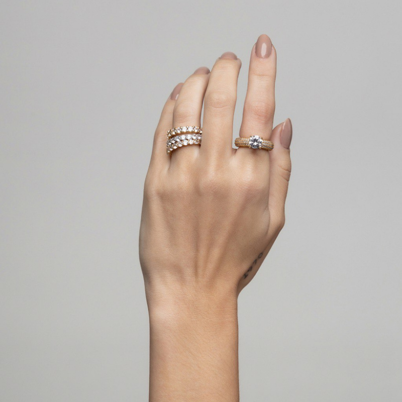 ANEL APARADOR CRISTAIS EM BANHO DE OURO 18K