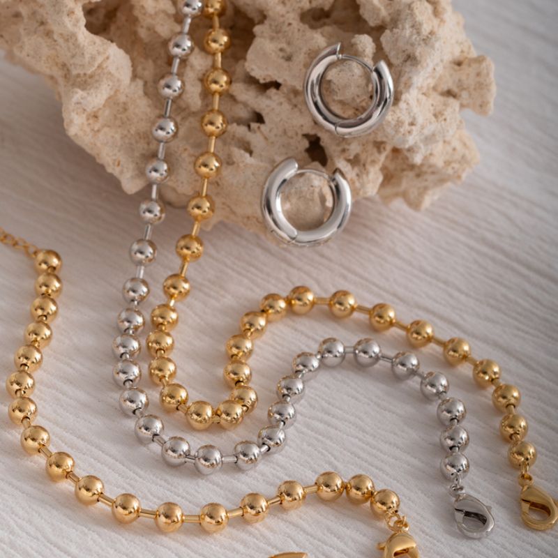 PULSEIRA CANUTILHO E ESFERAS EM BANHO DE OURO 18K