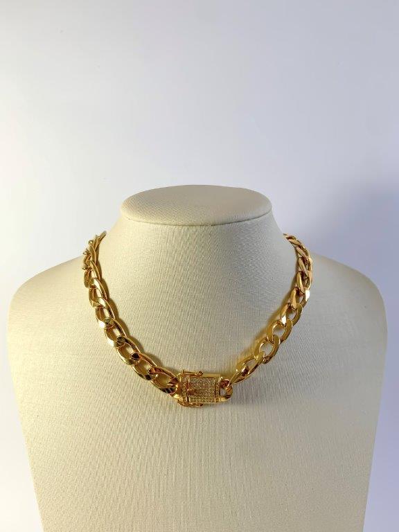 Colar Luxo Fecho Cravejado