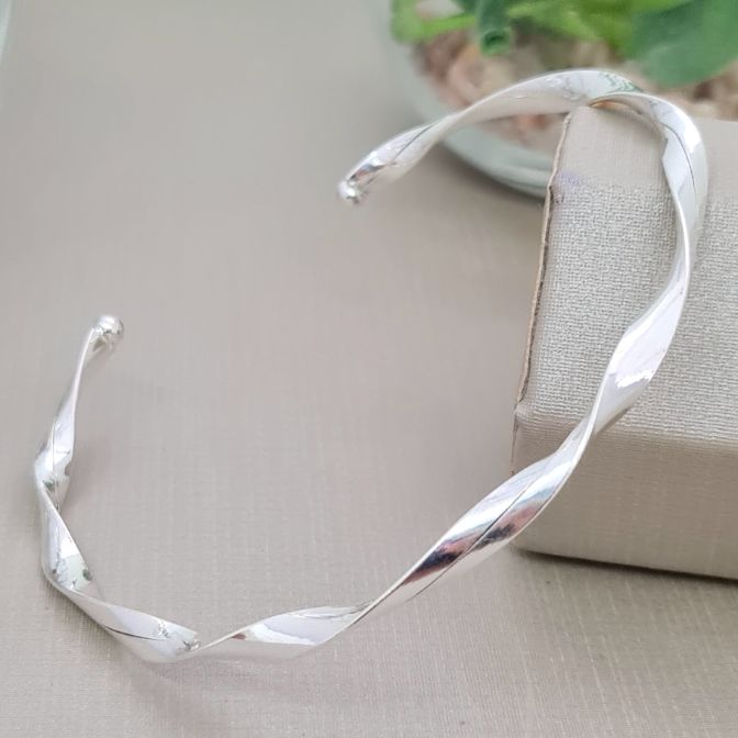 BRACELET 2820