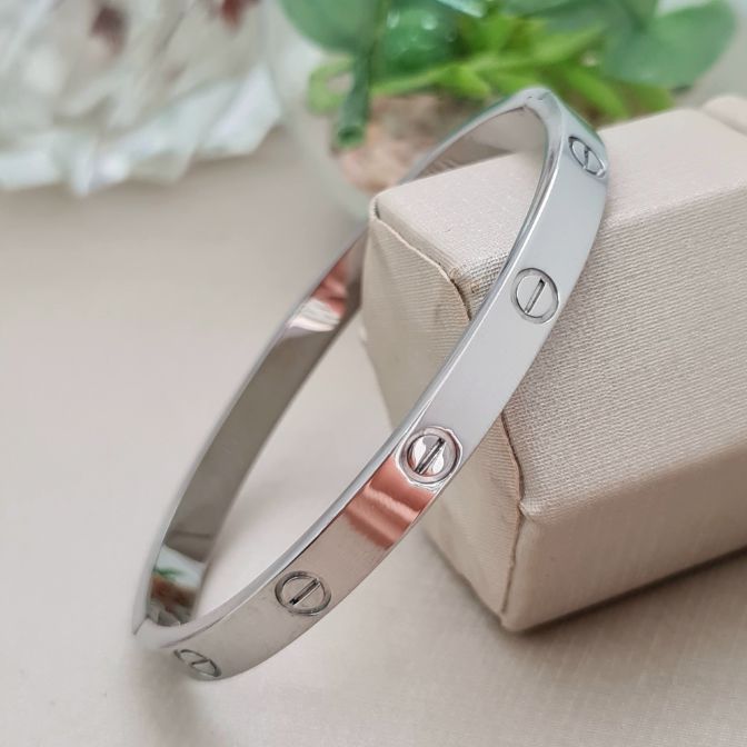 BRACELETE AT
