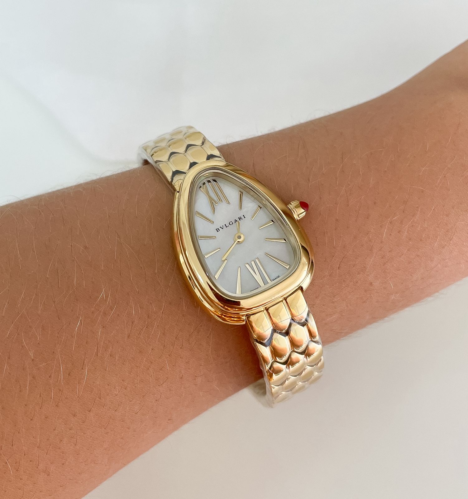 RELOGIO BVLGARI (DOURADO E PRATA)