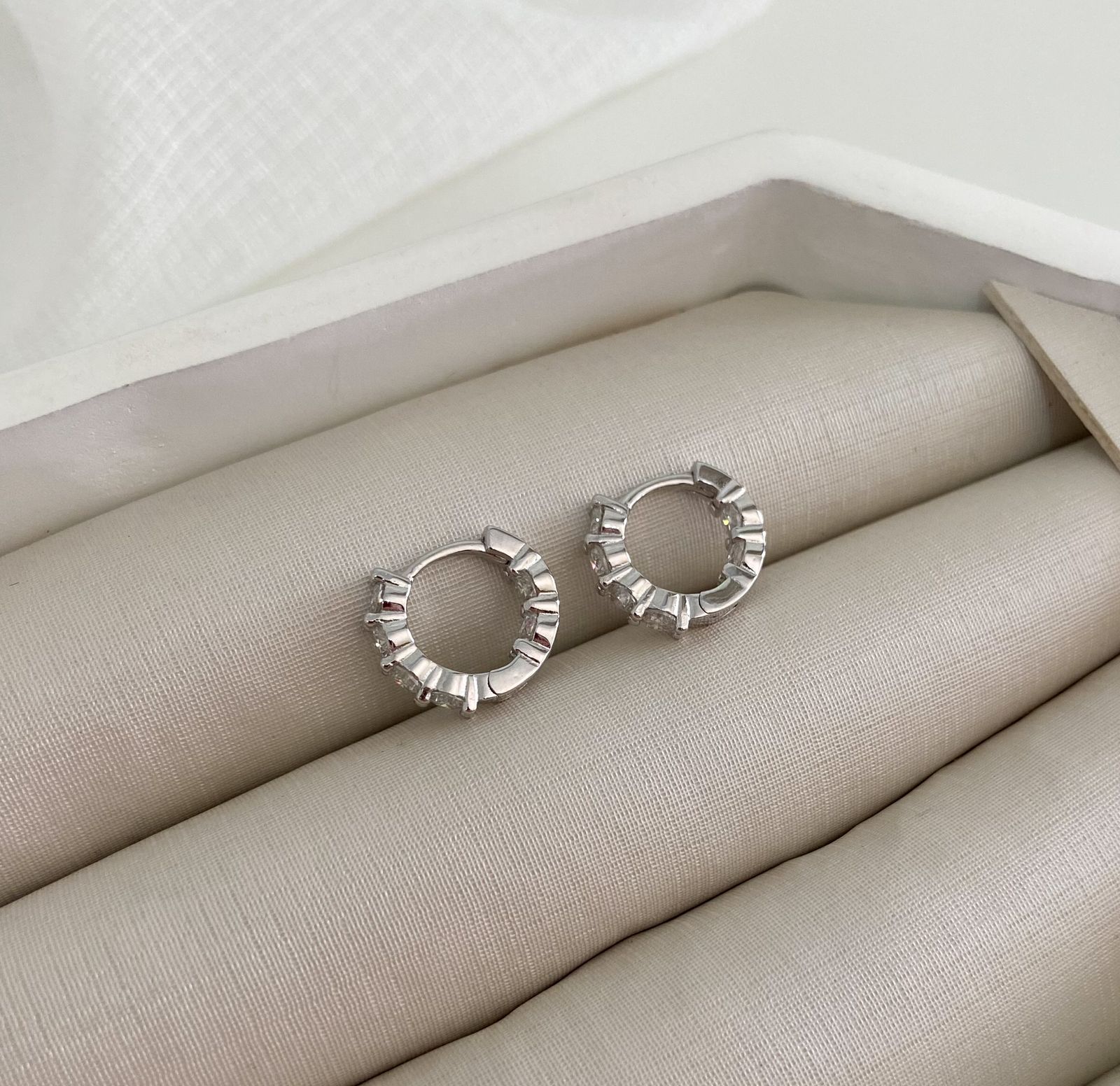 ARGOLA PT 6P CRISTAL 3MM NITE