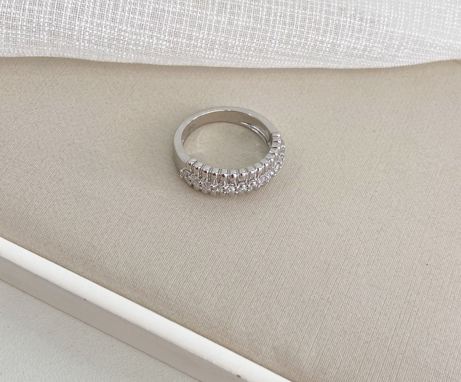 ANEL PT EM PEDRAS 2MM