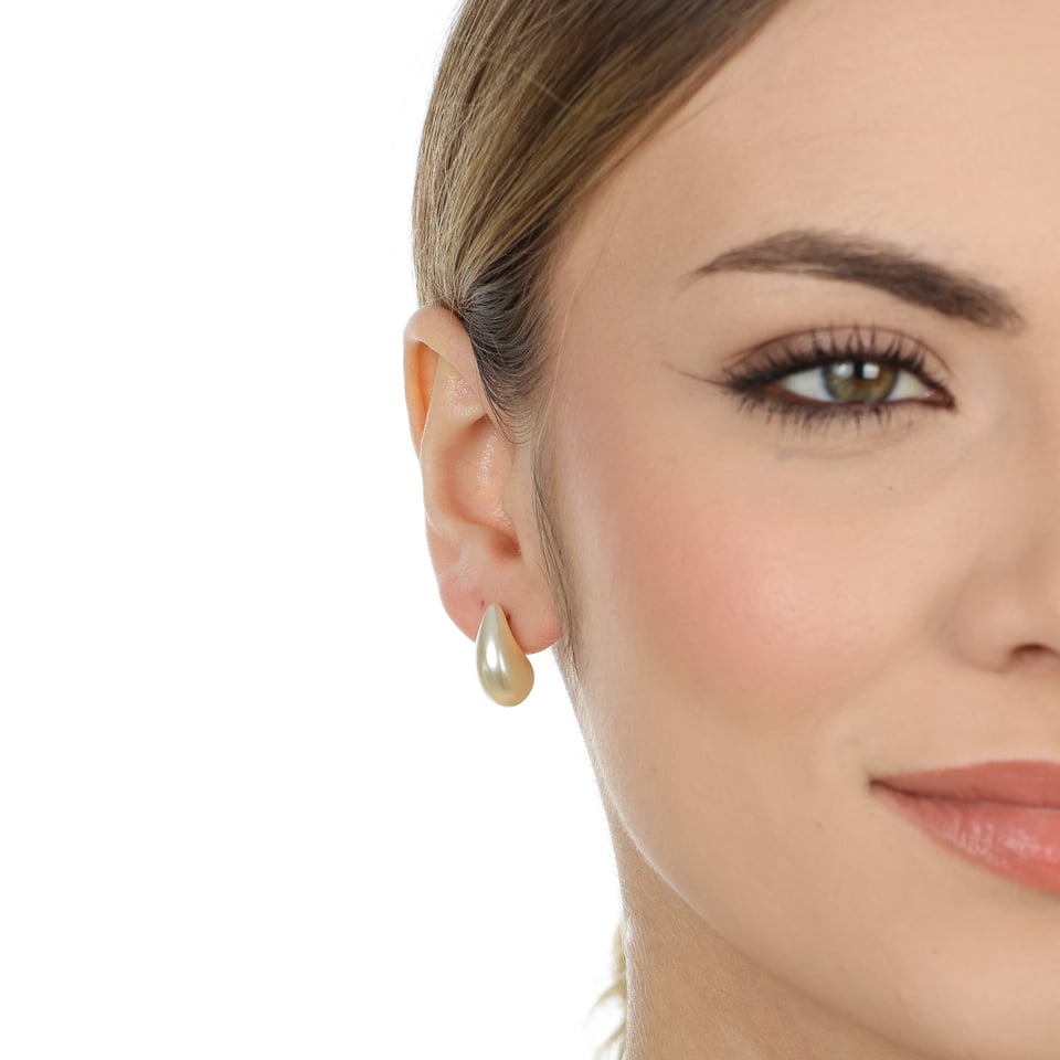 Brinco Gota Pérola Banhado a Ouro 18k Feminino Clássico Elegante