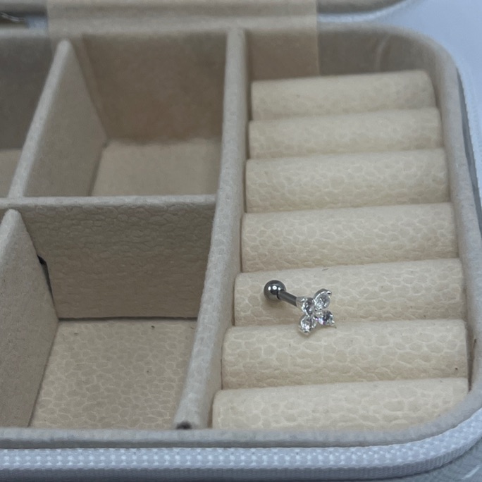 Piercing flor 4 petalas