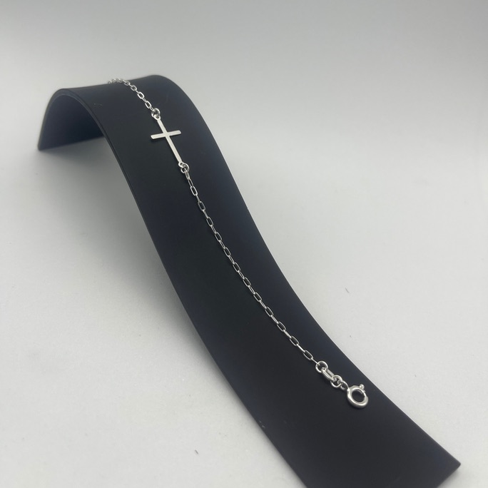 Pulseira com cruz