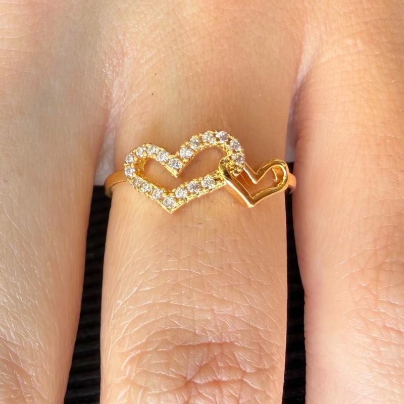 Anel Duplo Coração Liso e Cravejado com Zircônias Banhado a Ouro 18k