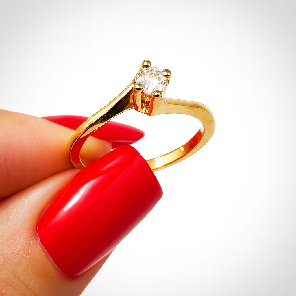 Anel Solitário Banhado a Ouro 18k