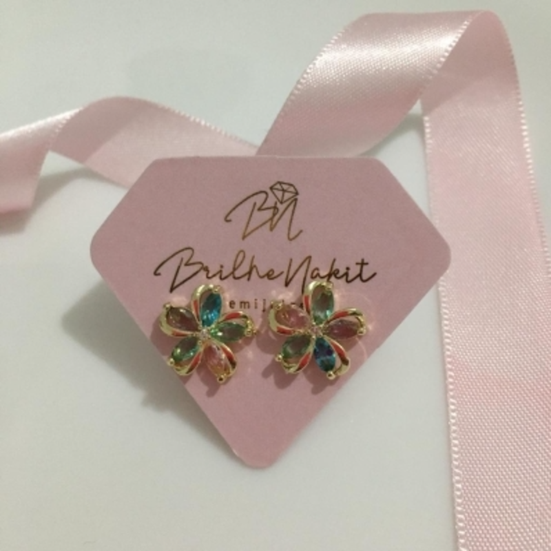Brinco Flor em Cristais Color Banhado a Ouro 18k