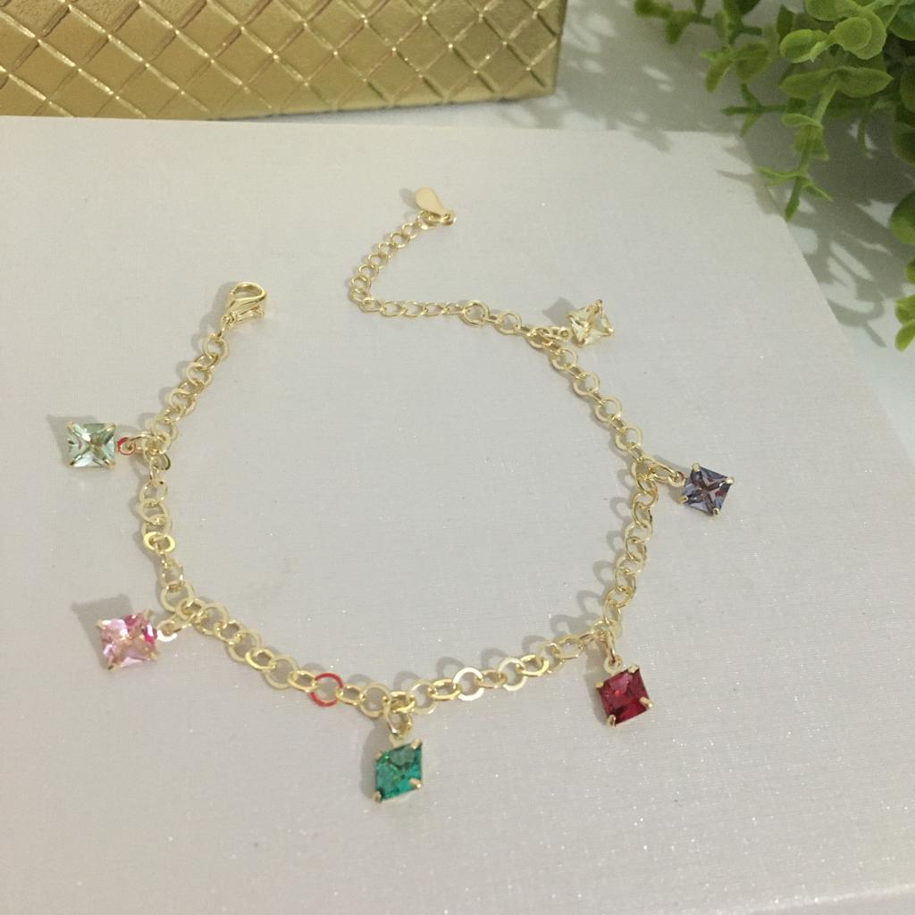 Pulseira Elos Português com Pingentes Zirconias Color 17cm + 5cm Extensor Banhado a Ouro 18k