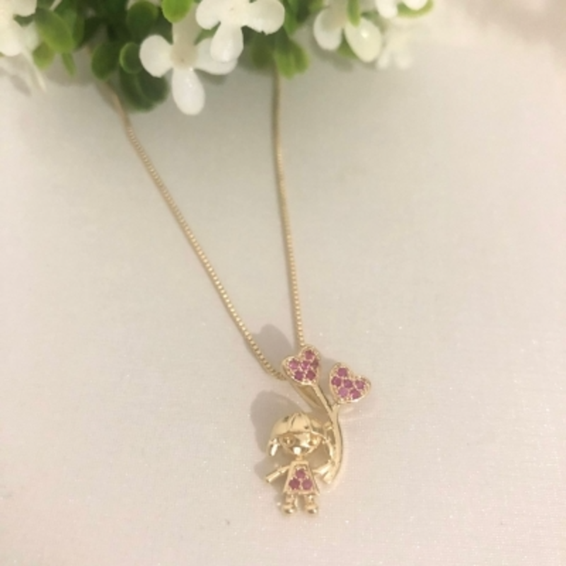 Colar Menina Segurando Balão 45cm Banhado a Ouro 18k