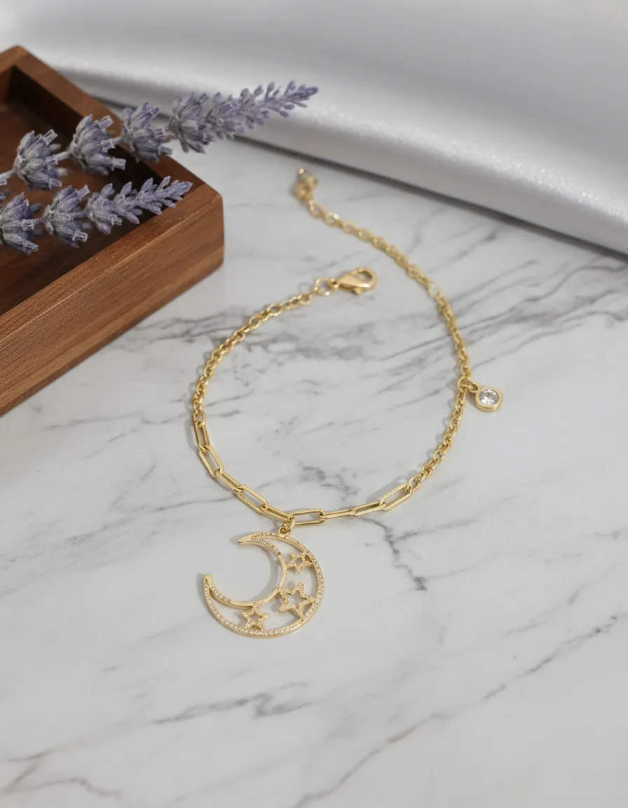 Pulseira com Pingente Meia Lua e Zircônia 19cm + 5cm Banhada a Ouro 18k