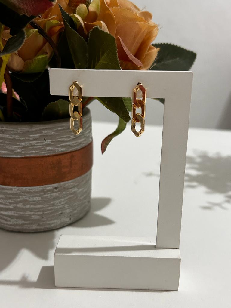 Brinco Elos Pq  Banhado a Ouro 18k