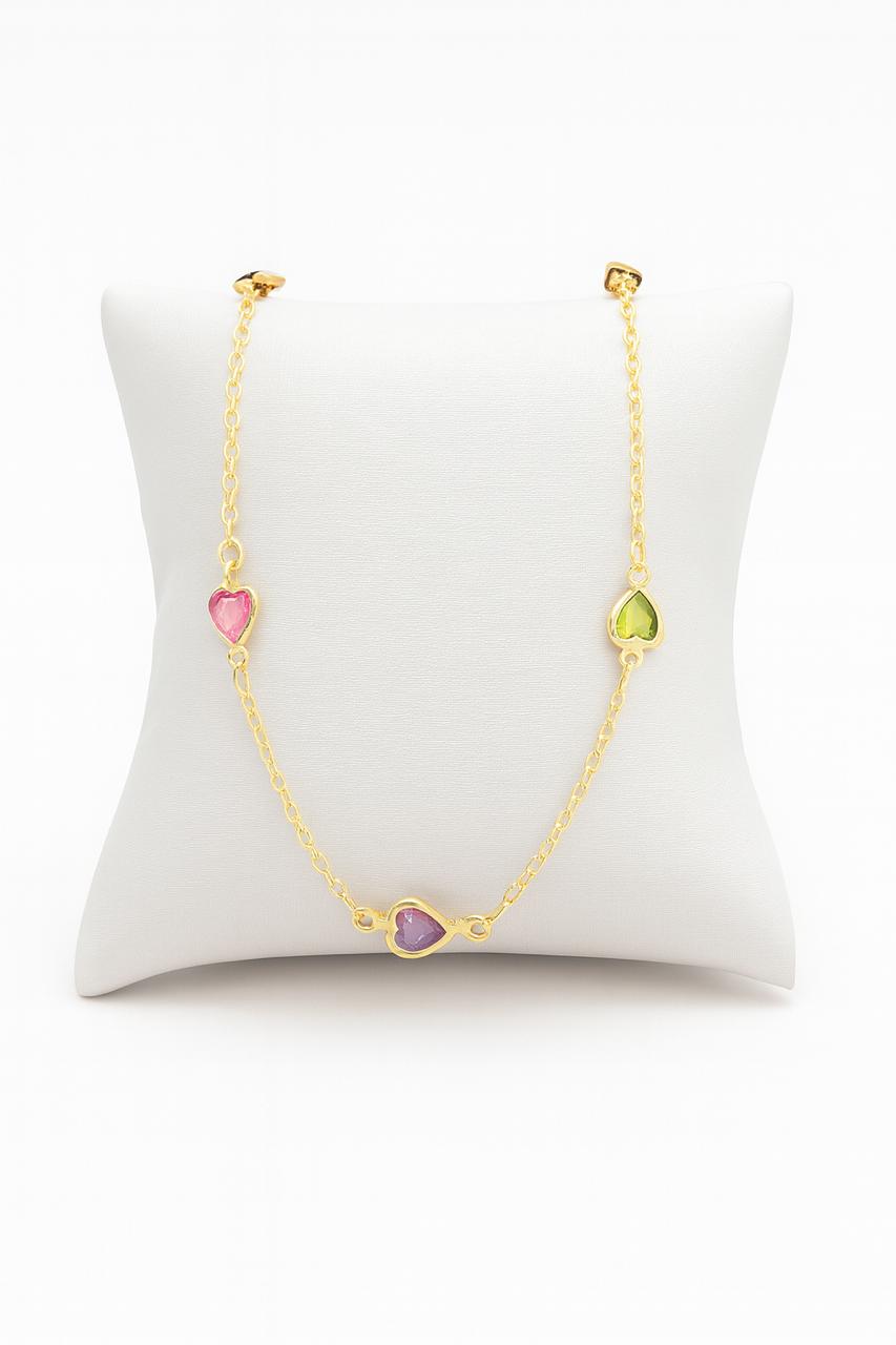 Choker com Corações em Cristal Color 33cm + 10 cm Extensor Banhado a Ouro 18k