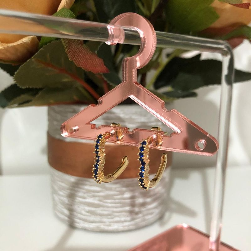 Brinco Meia Argolinha  Coração Cravejada em Zircônia Safira Banhada a Ouro 18k