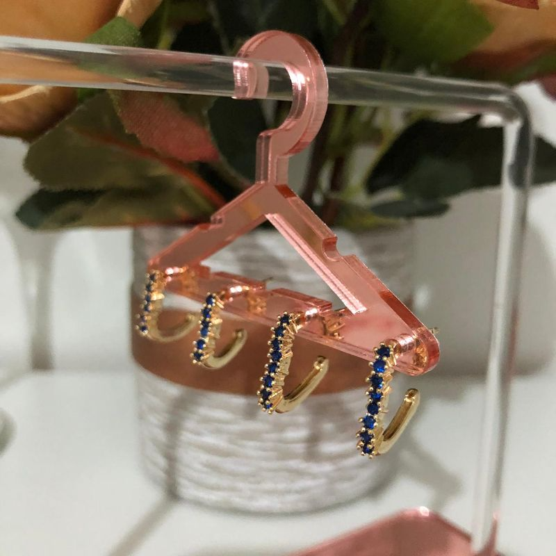 Brinco Duplo Meia Argolinha  Coração Cravejada em Zircônia Safira Banhada a Ouro 18k