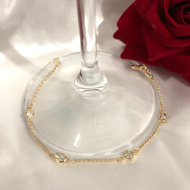 Pulseira com Cristais Geométricos 15cm + 5cm Banhado a Ouro 18k