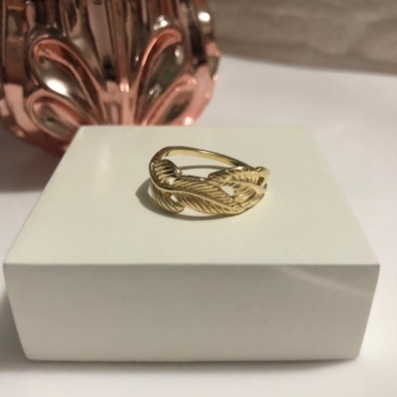 Anel Dourado Folhas Banhado a Ouro 18k