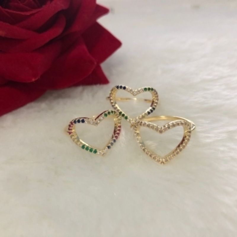 Anel Coração Vazado Cravejado em Zircônia Banhado a Ouro 18k