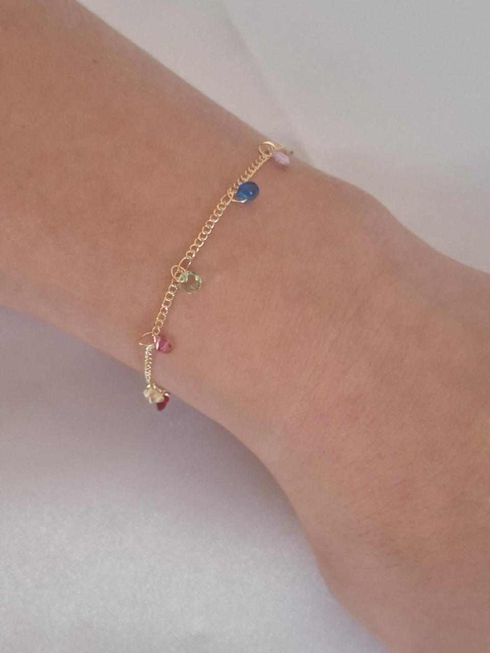 Pulseira com Cristais Coloridos 15cm + 5cm Banhada a Ouro 18k