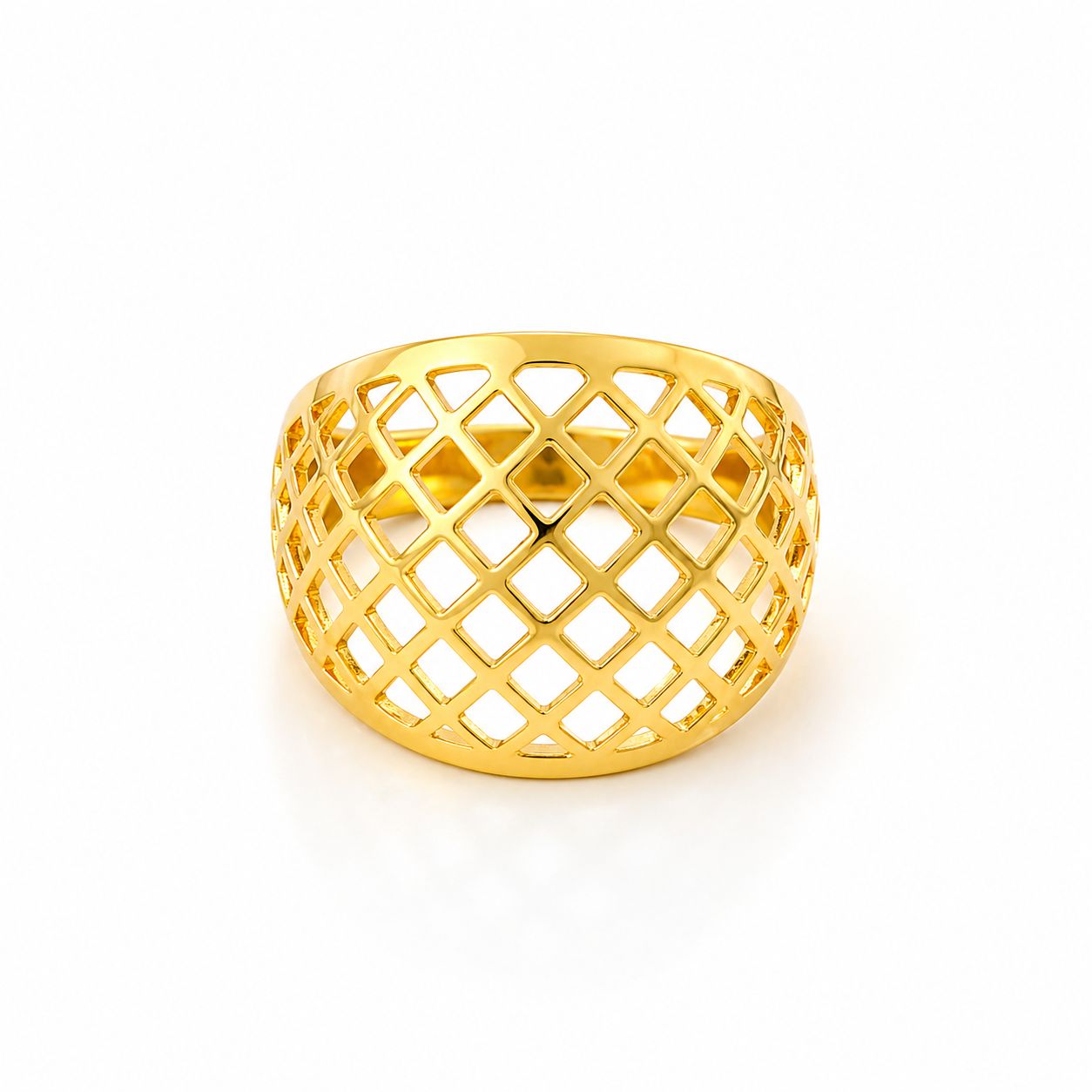Anel Abaulado com Tela Vazado Banhado a Ouro 18k