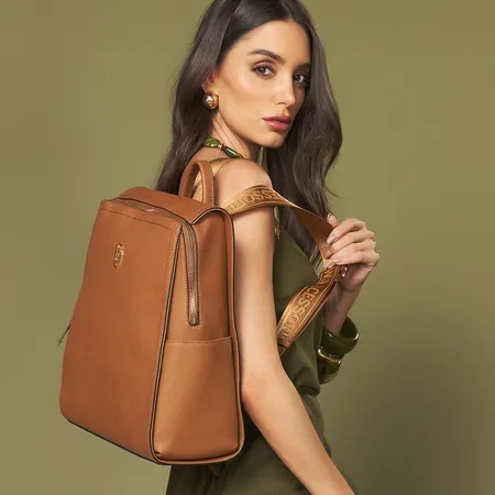 Mochila Grande Notebook 14 Polegadas Caramelo.