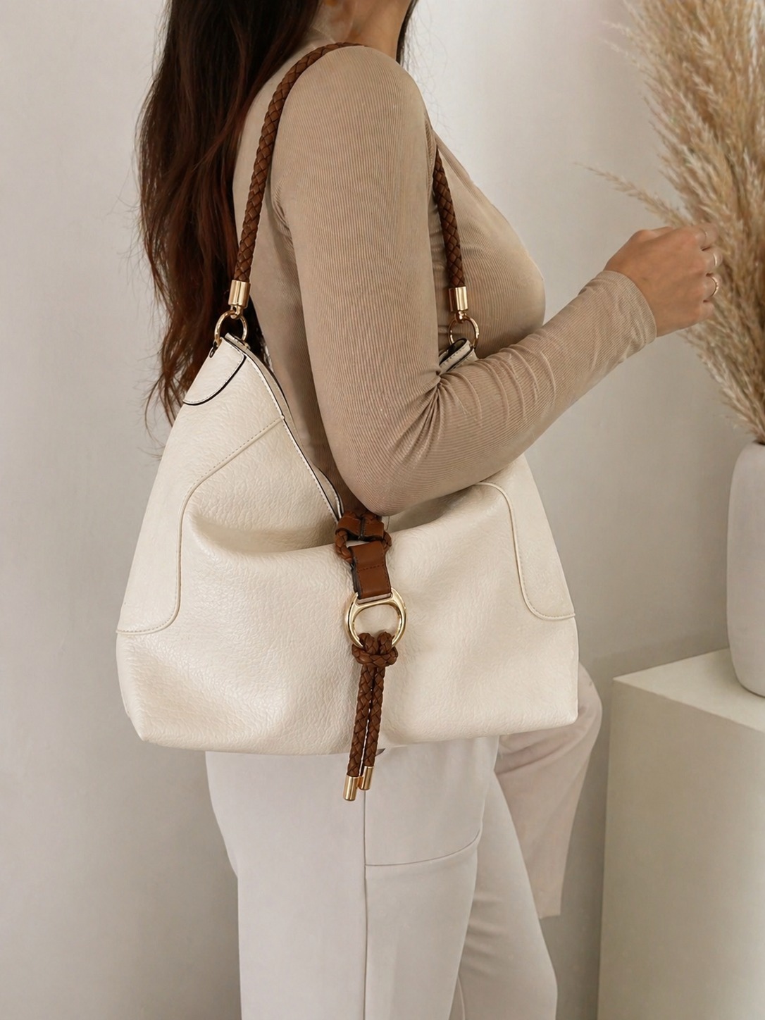 Bolsa Saco Grande WJ Off White com Marrom