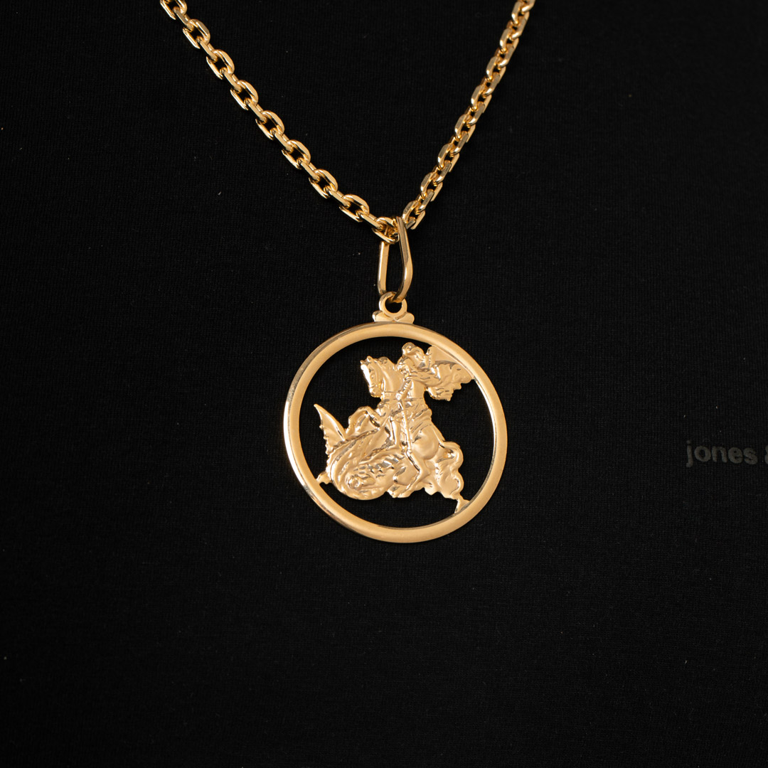 PINGENTE SÃO JORGE GRANDE - BANHADO A OURO 18K