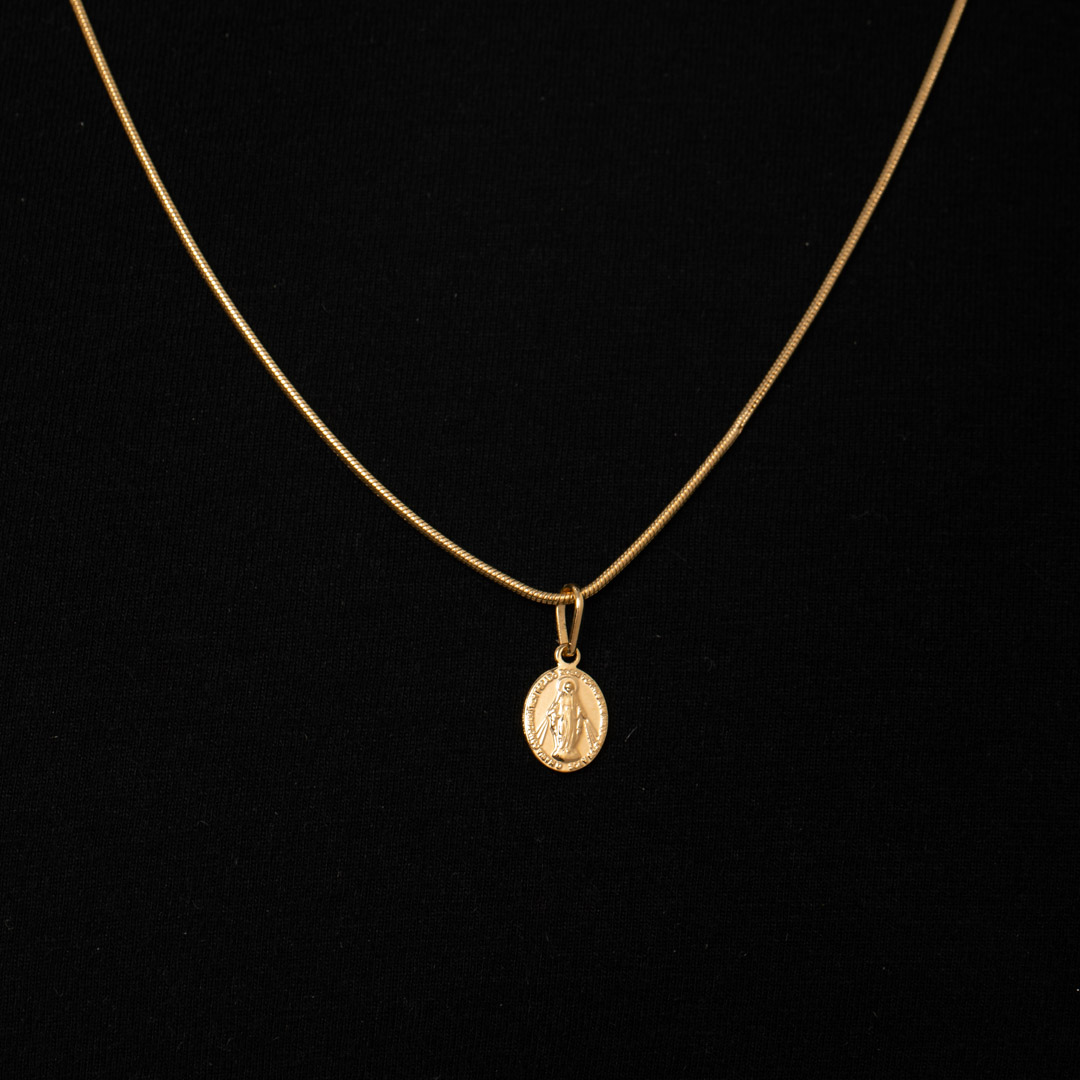 PINGENTE SANTO  MINI- BANHADO A OURO 18K