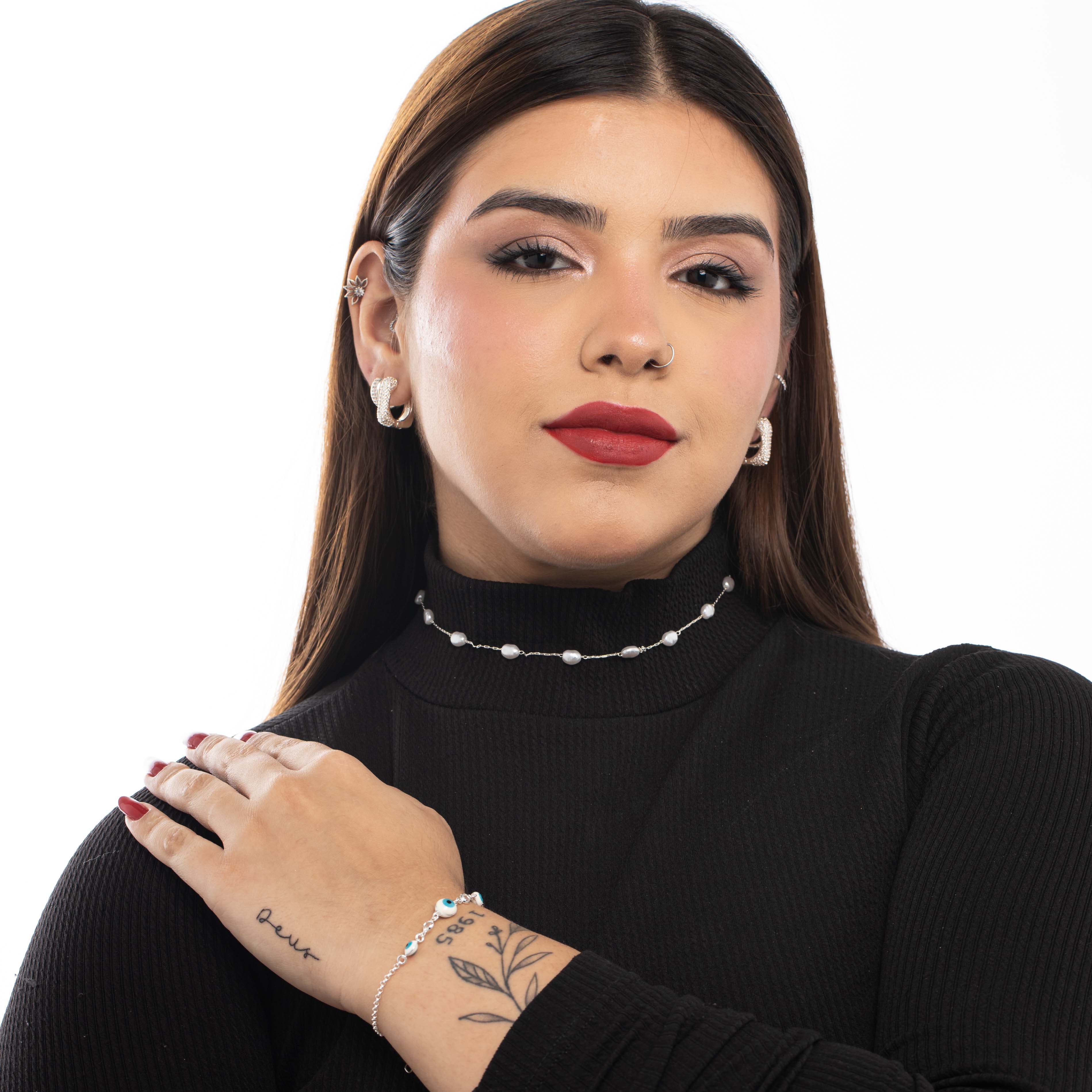 BRINCO ARGOLA QUADRADA ABAULADO COM CRAVAÇÃO DE MICRO ZIRCONIA CRISTAL GRANDE - BANHADO A PRATA 925