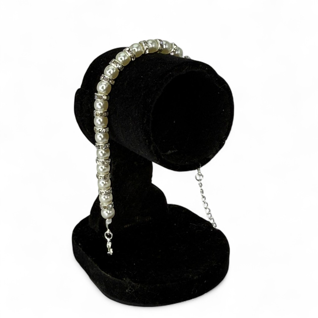 PULSEIRA PÉROLA E ARCO COM ZIRCONIA CRISTAL E EXTENSOR - BANHADO A PRATA 925