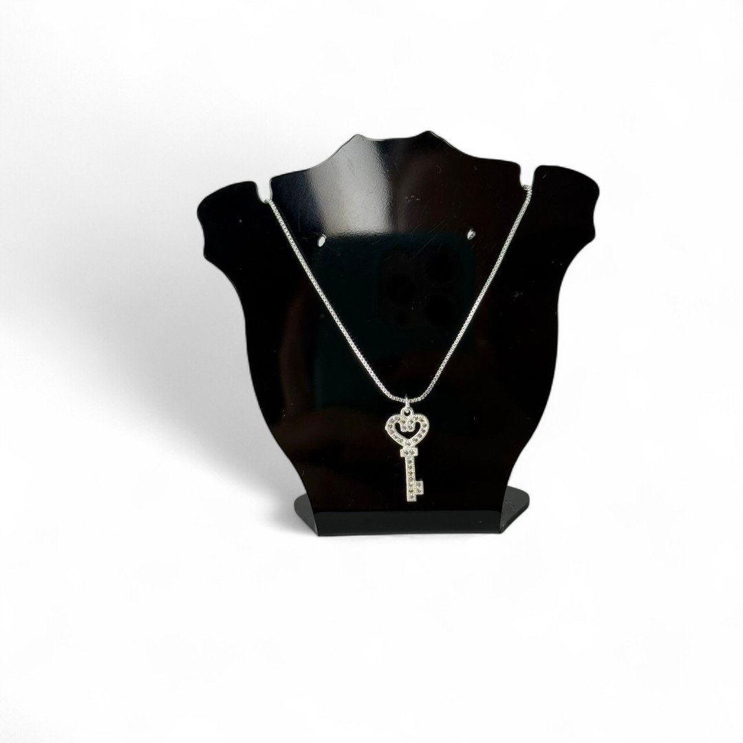 CORRENTE VENEZIANA COM CHAVE CRAVEJADA EM MICRO ZIRCONIA CRISTAL E EXTENSOR - BANHADO A PRATA 925