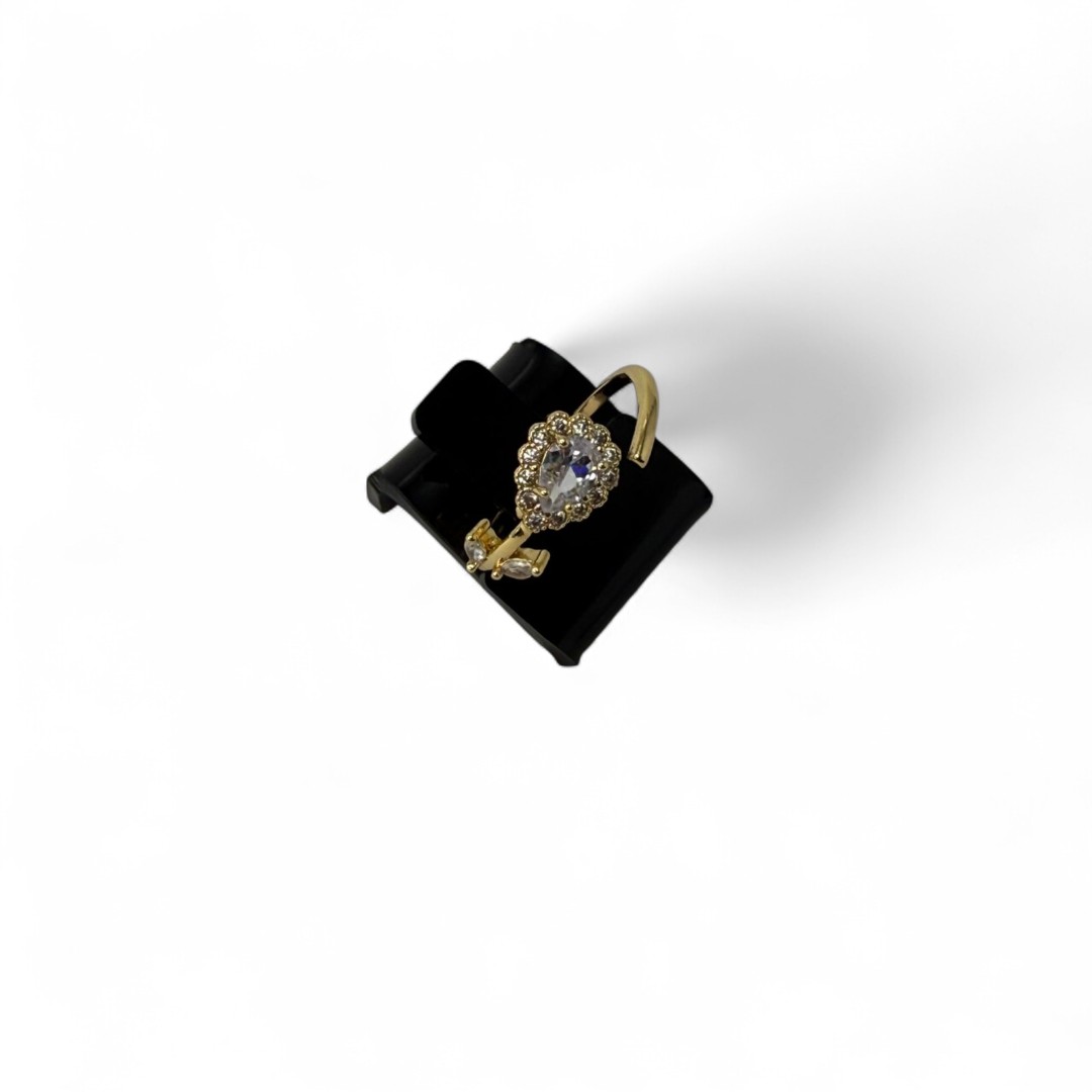 ANEL REGULAVEL FLOR COM GOTA CRAVEJADO + ARO COM LISO COM FOLHA   - BANHADO A OURO 18K