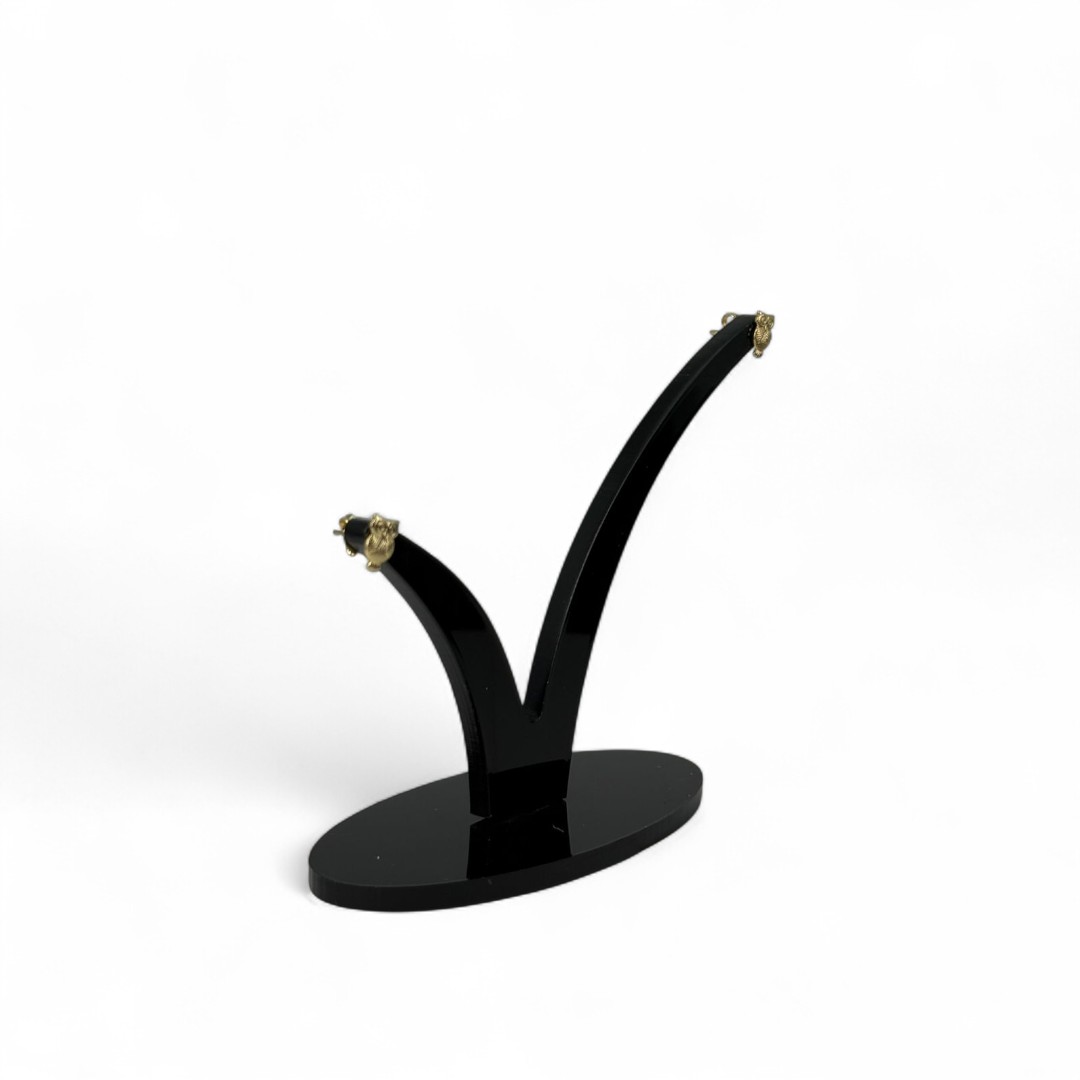BRINCO PEQUENO CORUJA LISO  - BANHADO A OURO 18K