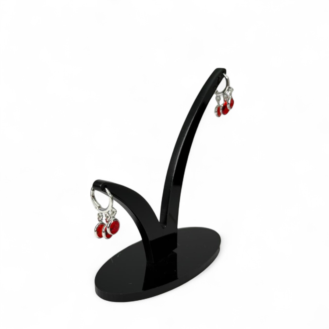 BRINCO ARGOLA DE CLICK COM PENDURICALHO TRIPLO ZIRCONIA VERMELHA  - BANHADO A PRATA 925
