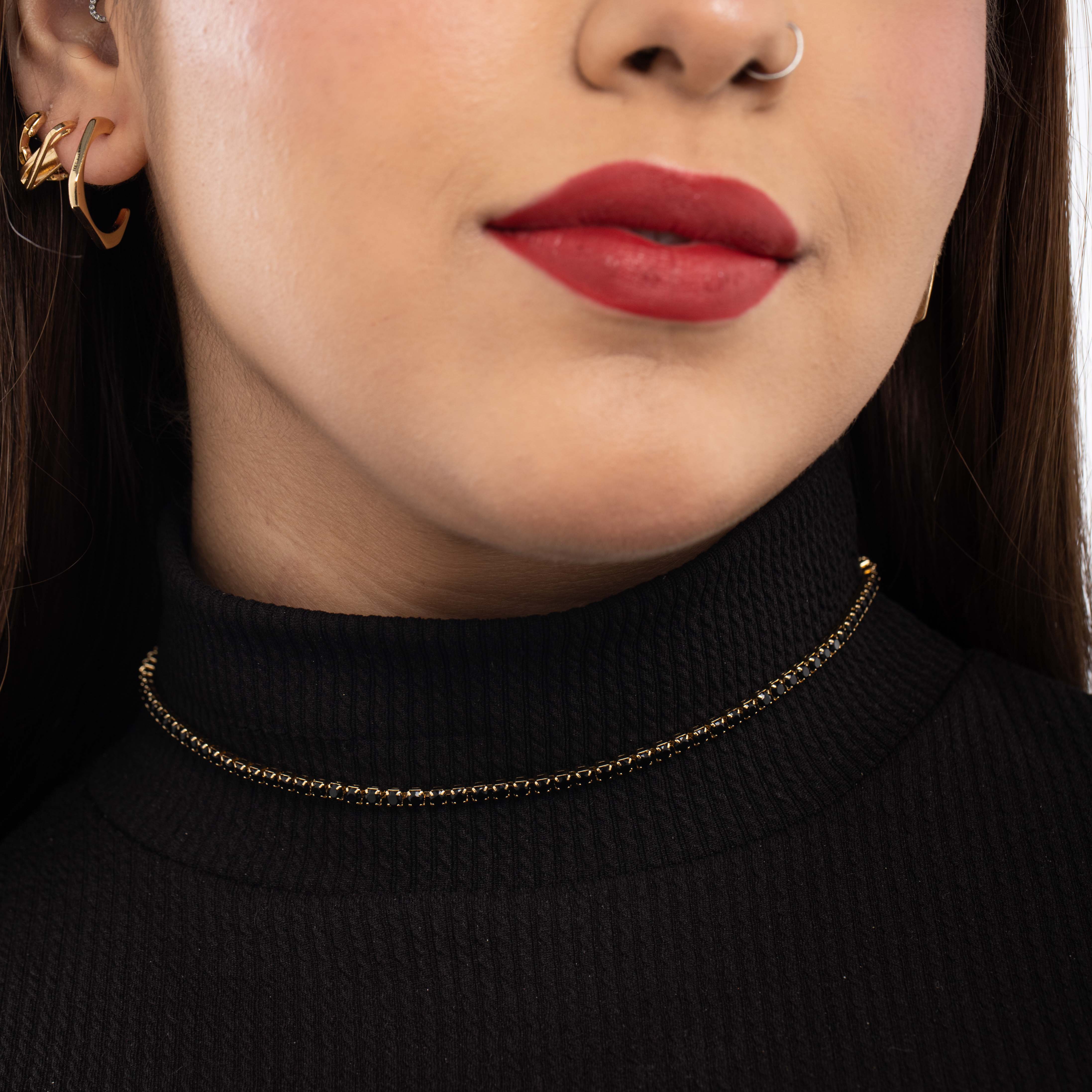 CHOKER CORRENTE RIVIERAA MÉDIA COM ZIRCONIA PRETA E EXTENSOR  - BANHADO A OURO 18K