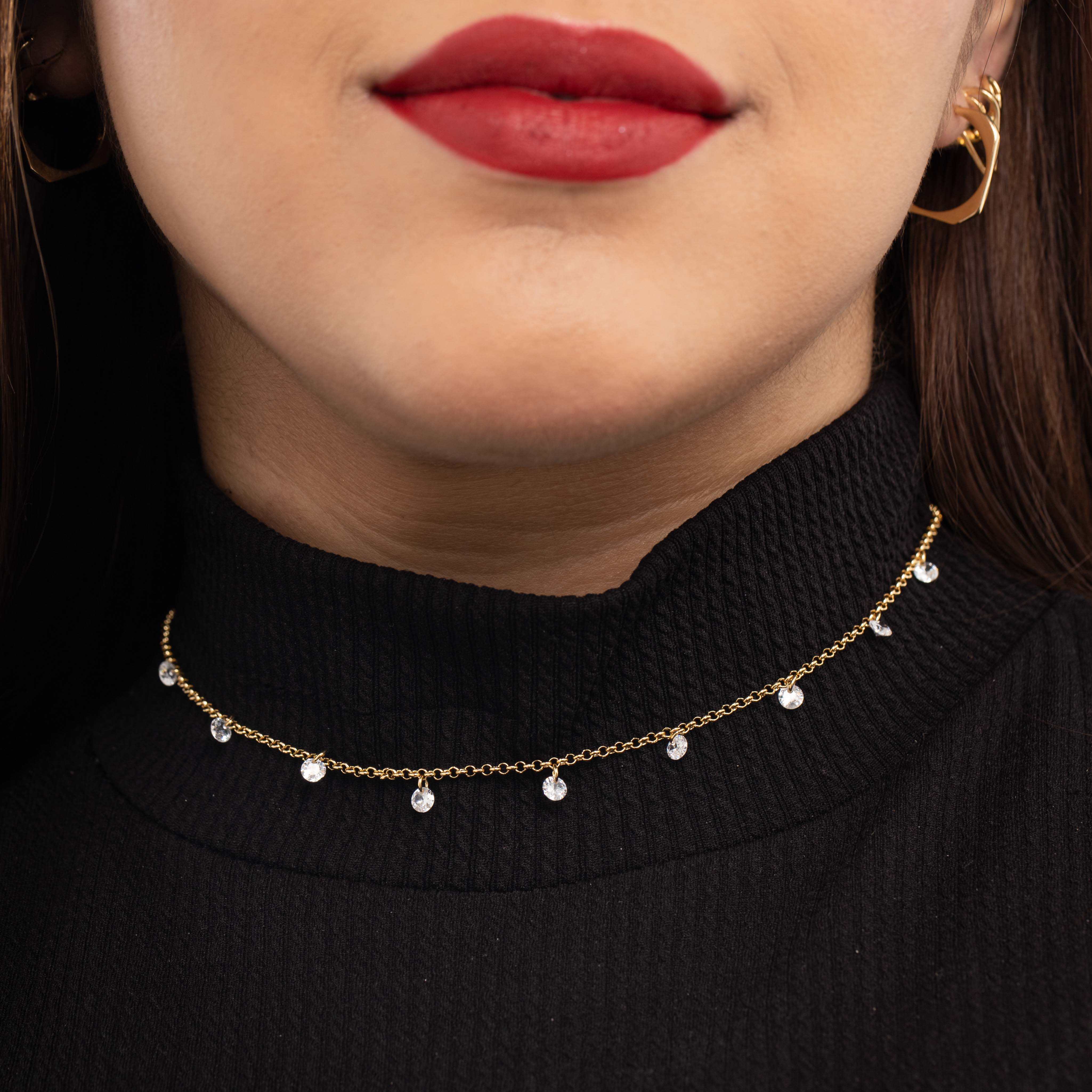 CHOKER CORRENTE ELO PORTUGUES FINO  COM PONTO DE LUZ ZIRCONIA CRISTAL E EXTENSOR   - BANHADO A OURO 18K