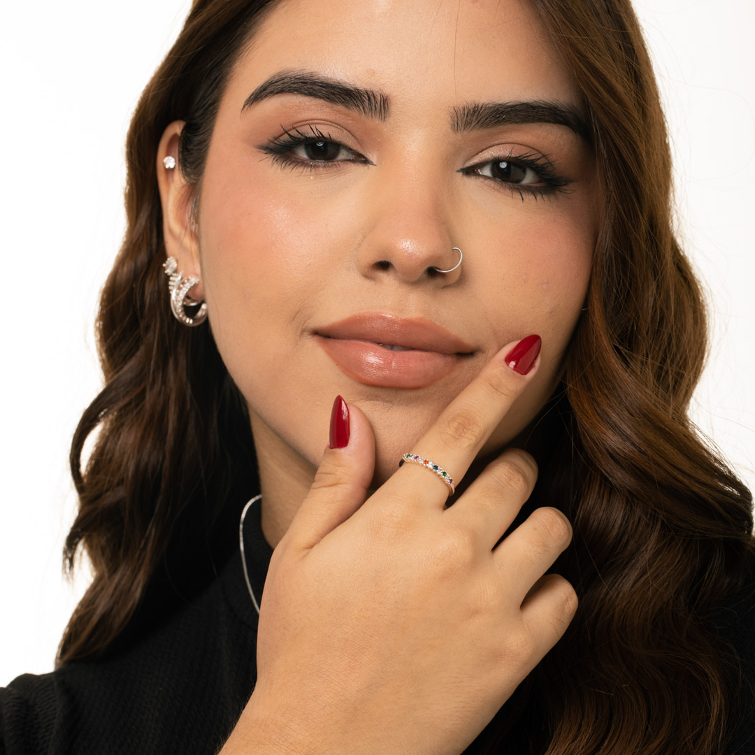 ANEL APARADOR PEQUENO BASE ALTA PONTILHADO TIPO FLOR COM MICRO ZIRCÔNIA CRAVEJADA COLORIDA Nº16- BANHADO A PRATA 925