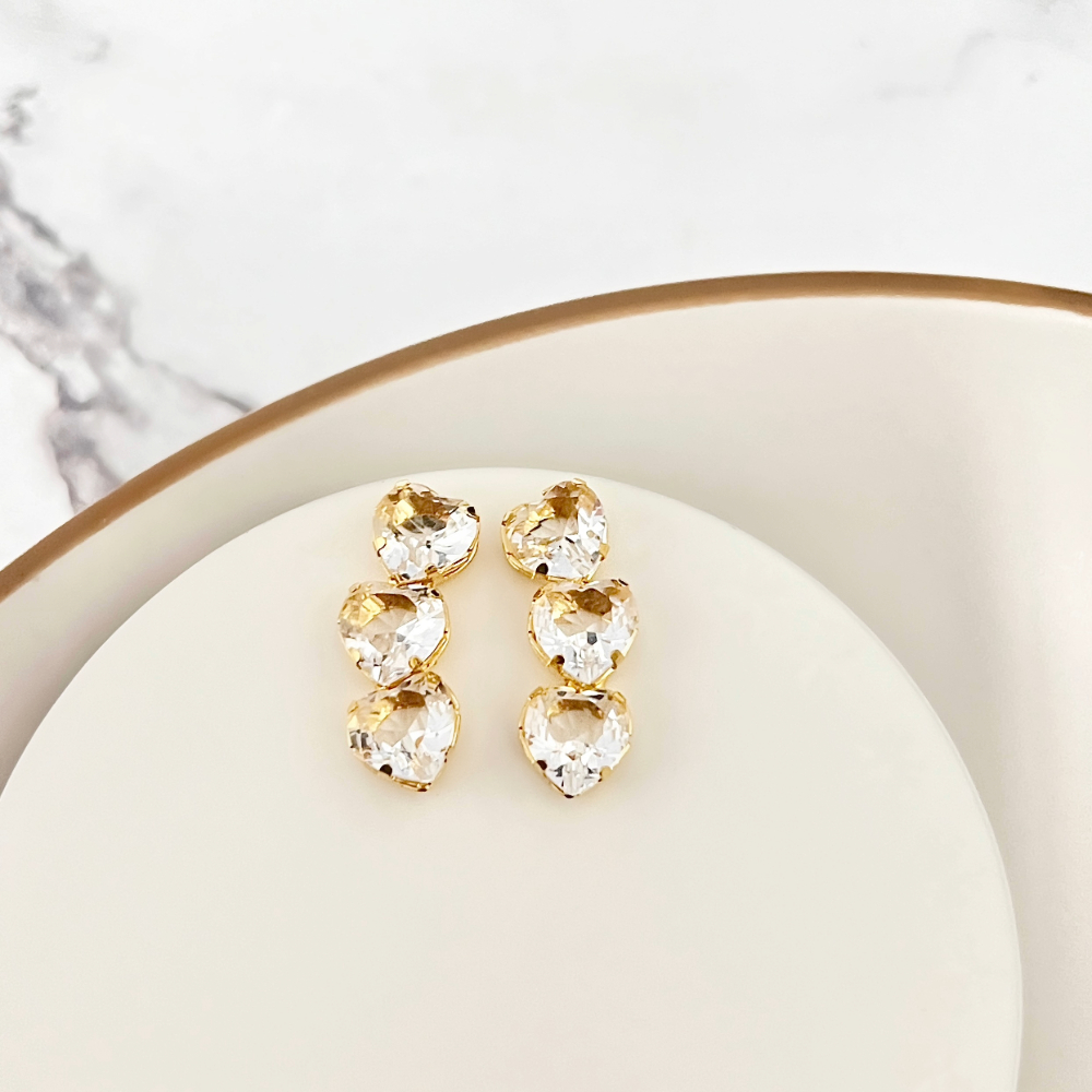 BRINCO 3 CORAÇÕES CRISTAL