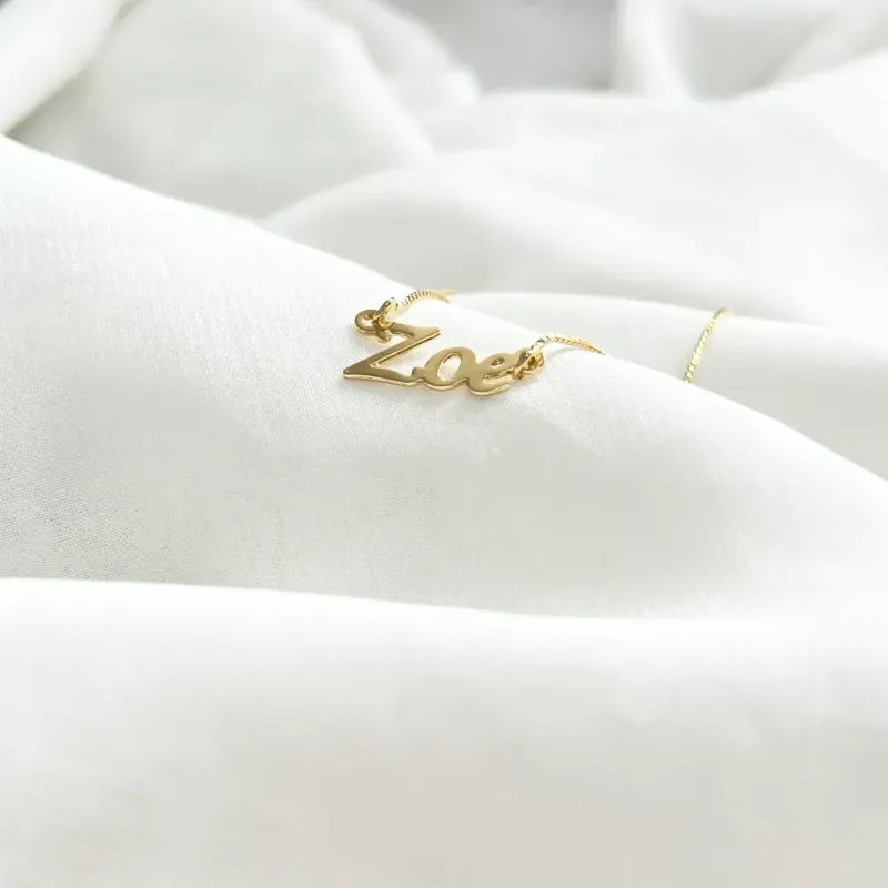 COLAR NOME FONTE 08 - ZOE COLAR NOME FONTE 08 - ZOE