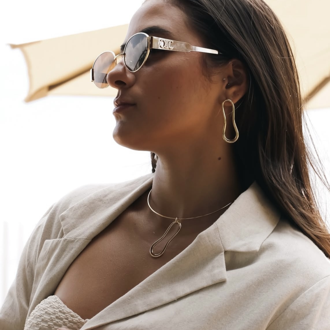 CHOKER ARO PINGENTE SIMÉTRICO COMPRIDO