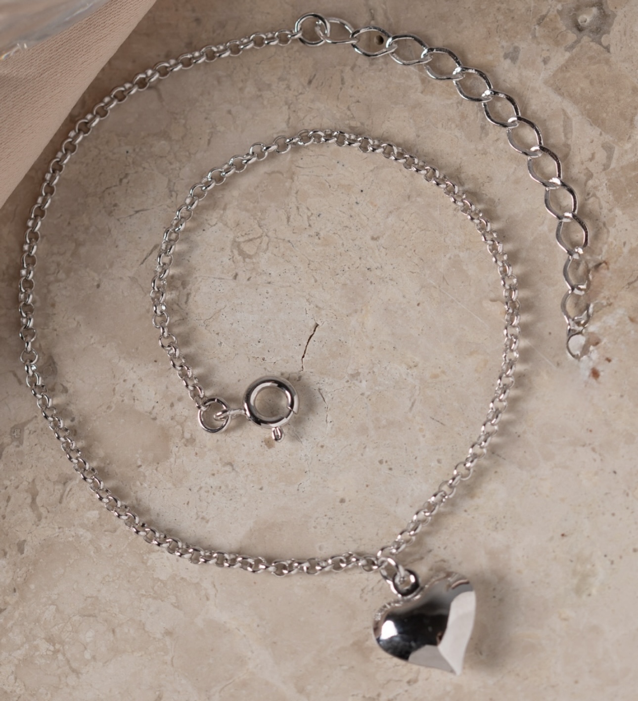 TORNOZELEIRA PINGENTE CORAÇÃO