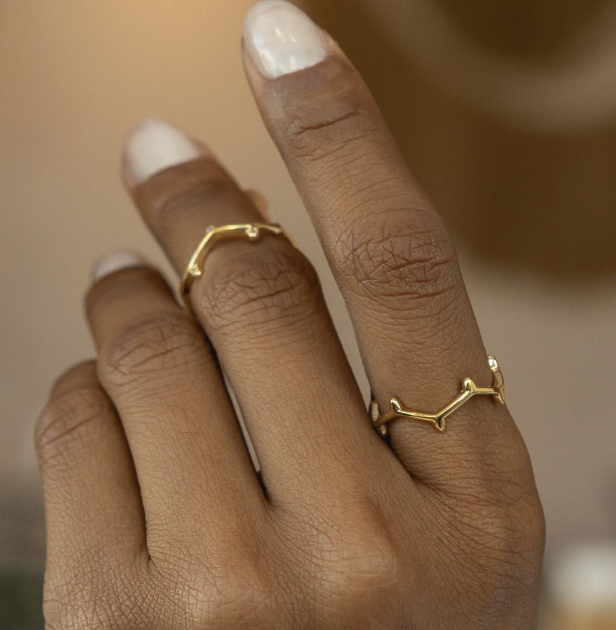 ANEL ONDINHAS COM ZIRCÔNIAS